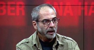Ümit Kıvanç Hayatı